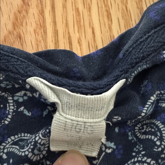 Lucky Brand Dark Blue Paisley Short Sleeve Top Size L - Picture 2 of 6